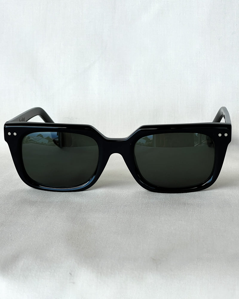 Dayhall - Black